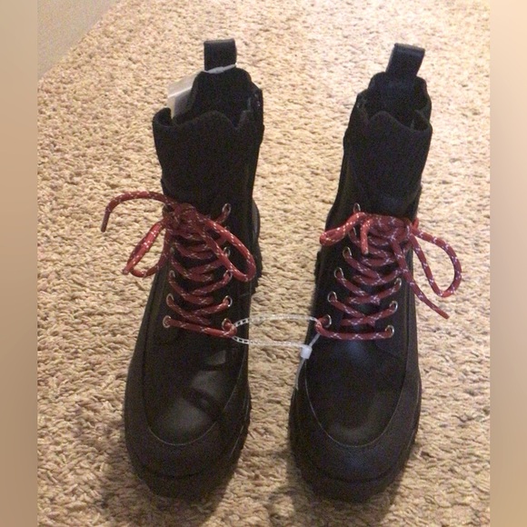 NUTURE WATER PROOF BOOTS (Sz 6 &6.5) - Picture 5 of 12